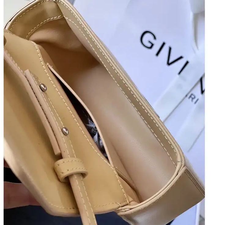Brother sam Bag 2203RF0034 Givenchy 0529